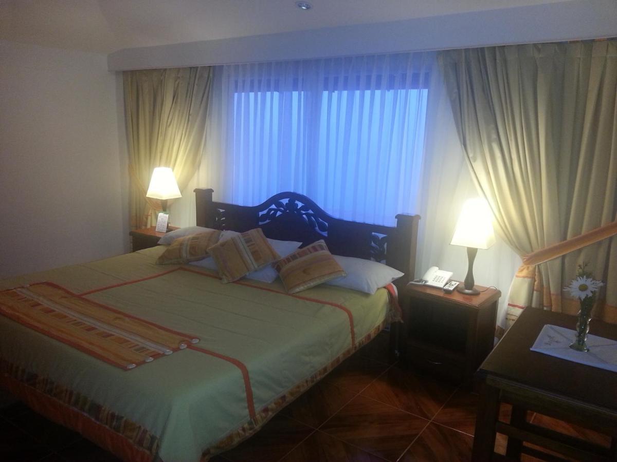 Hotel El Faro Del 18 Cali Extérieur photo