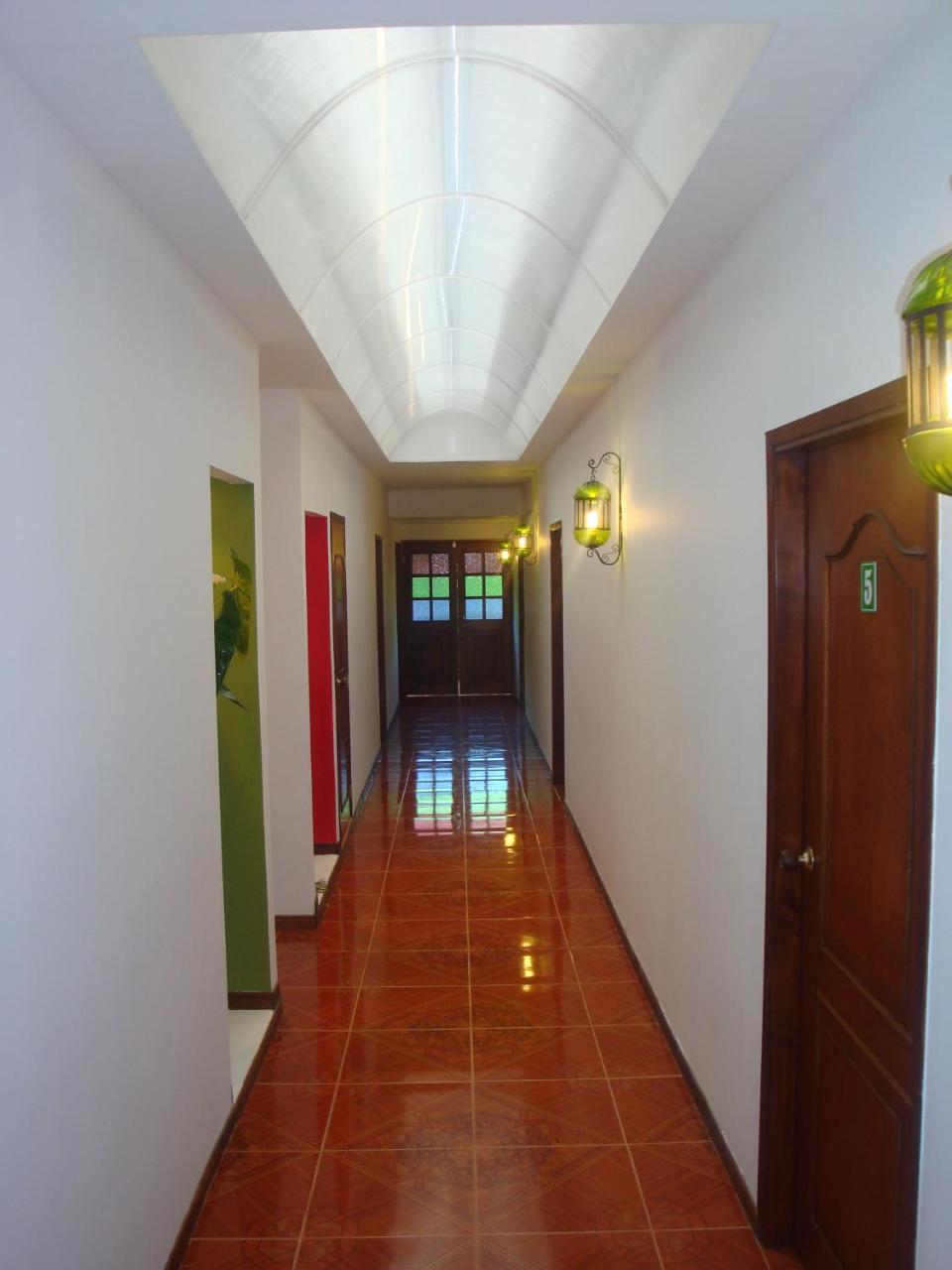 Hotel El Faro Del 18 Cali Extérieur photo